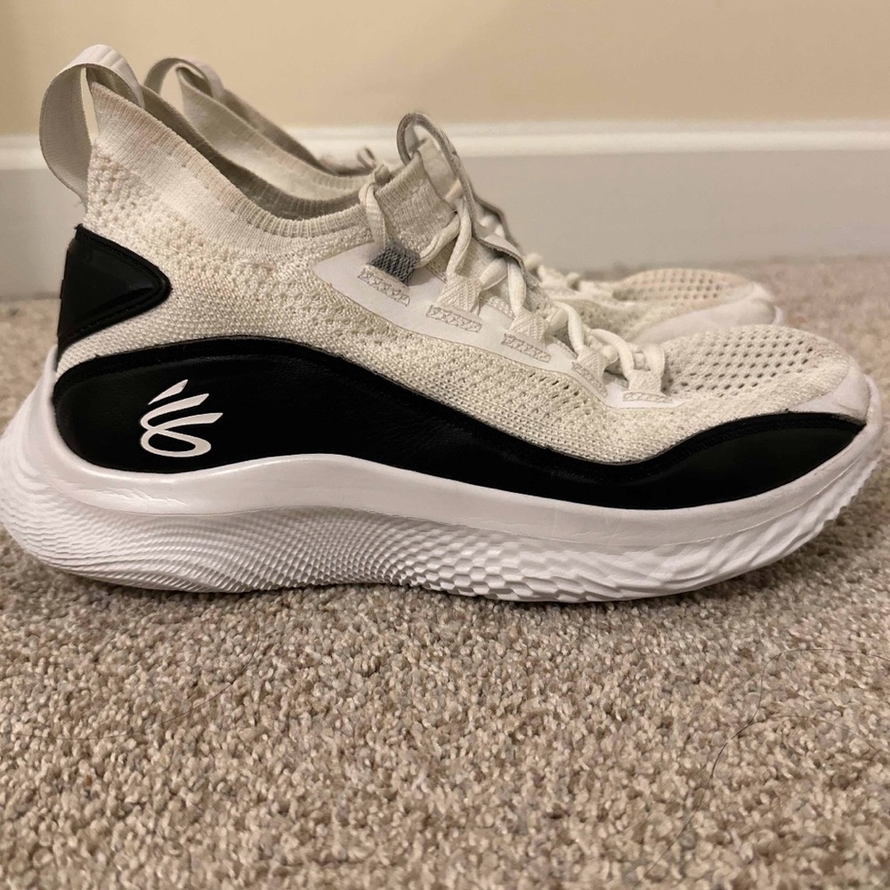 Curry Flow 8 GS 'Zen Flow'